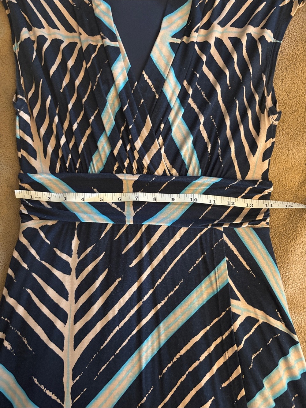 Dip hem maxi dress - Picture 2 of 7